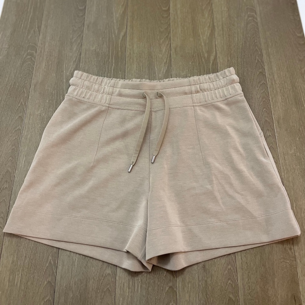 Lululemon Tan Shorts